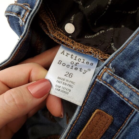 Articles of Society | Distressed Skinny Jeans - Picture 4 of 7